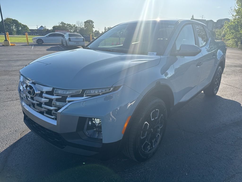 Used 2024 Blue Hyundai SE image 8