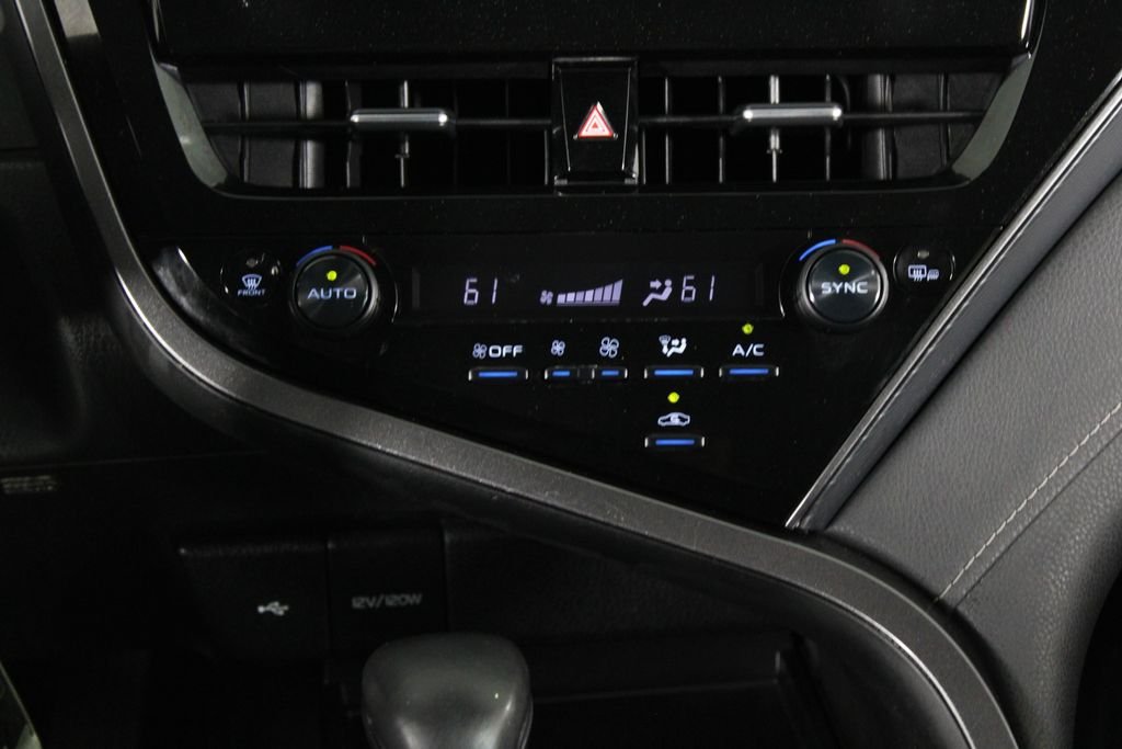2023 Toyota Camry SE - Photo 20