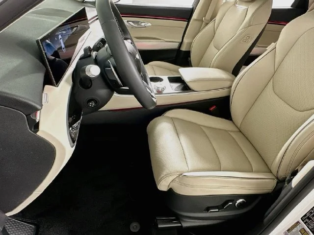 New 2027 Genesis GV70 2.5T Advanced
