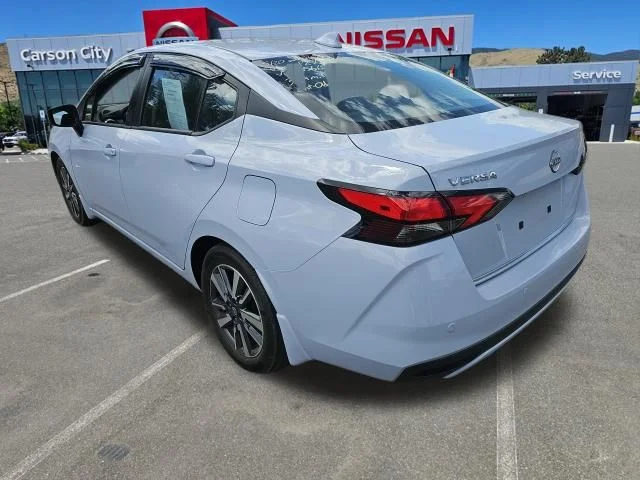 2023 Nissan Versa Sedan SV - Photo 9