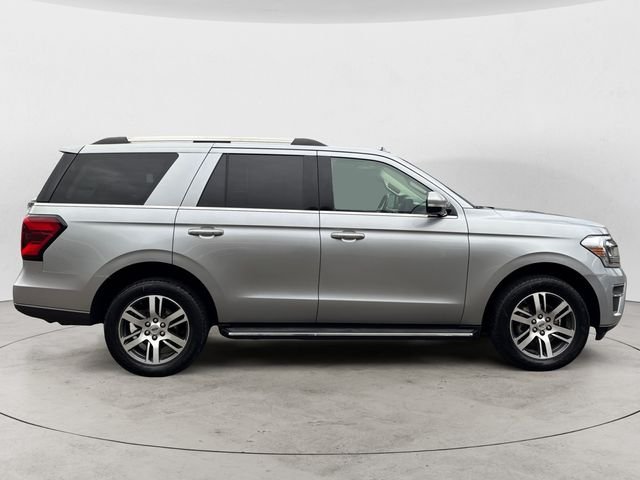 Used 2023 Silver Metallic Ford Limited image 6