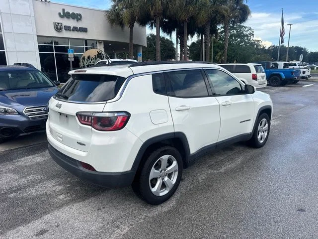 Used 2019 Jeep Compass Latitude with VIN 3C4NJCBB3KT685555 for sale in Winter Haven, FL