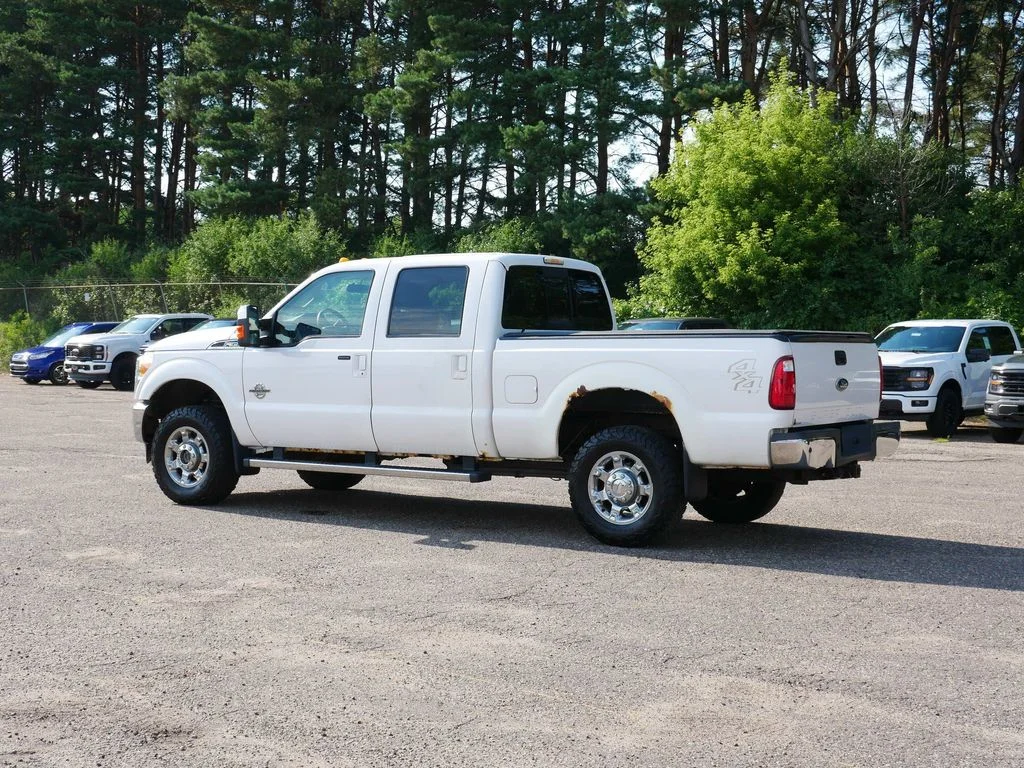 Used 2012 White Ford Lariat image 4