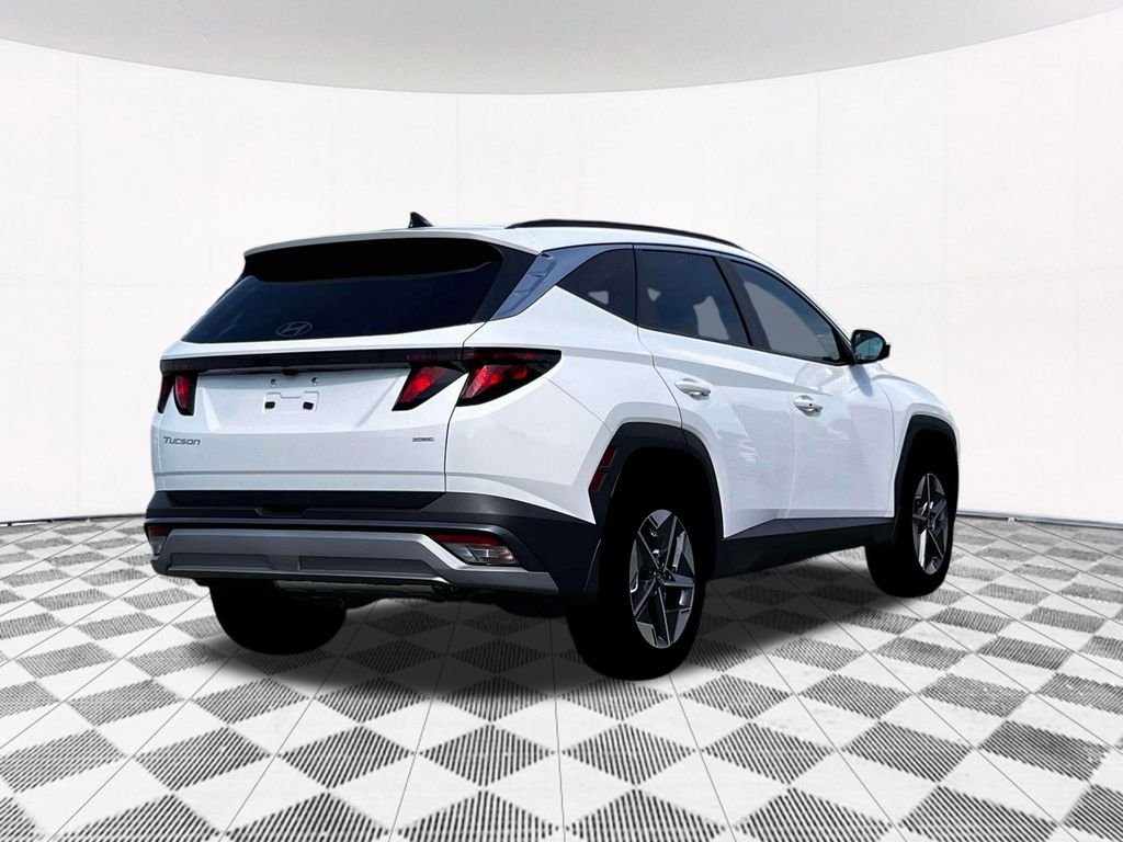 New 2026 White Hyundai SEL image 10