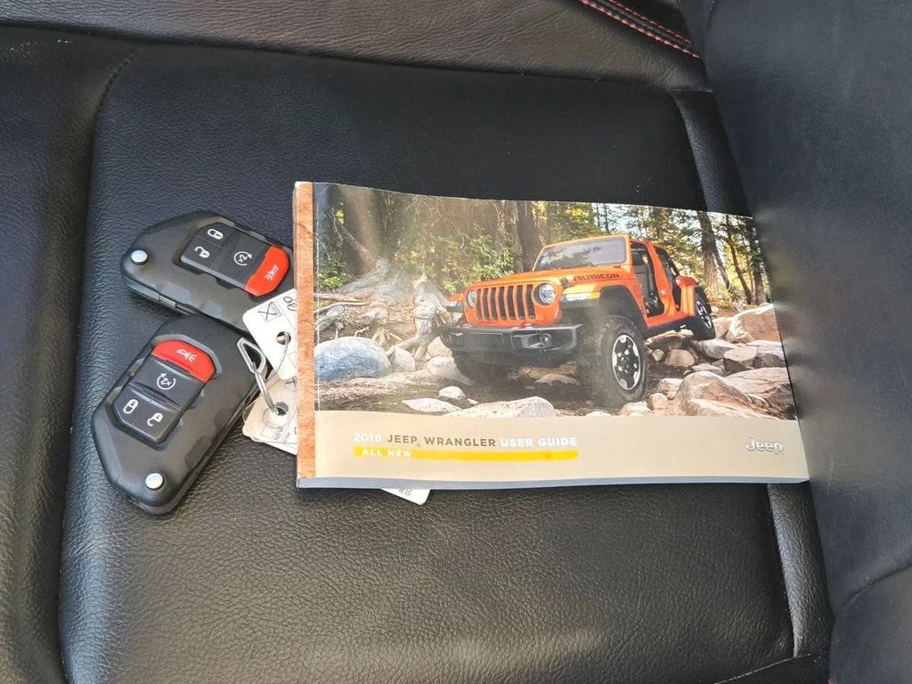 Used 2018 Black Jeep Unlimited Rubicon image 13