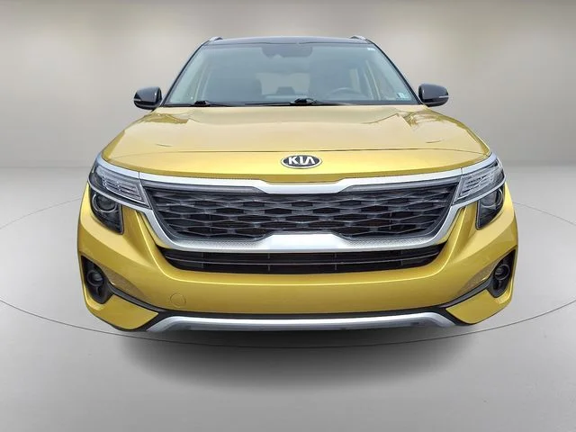 Used 2021 Yellow Kia S image 3