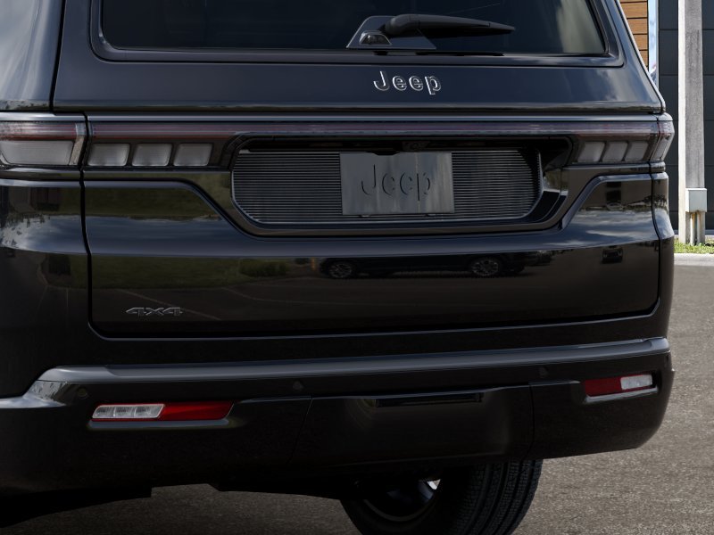 New 2026 High Gloss Black Jeep Summit Obsidian image 39