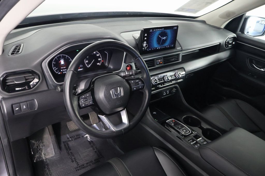 Used 2024 Modern Steel Metallic Honda EX-L image 7