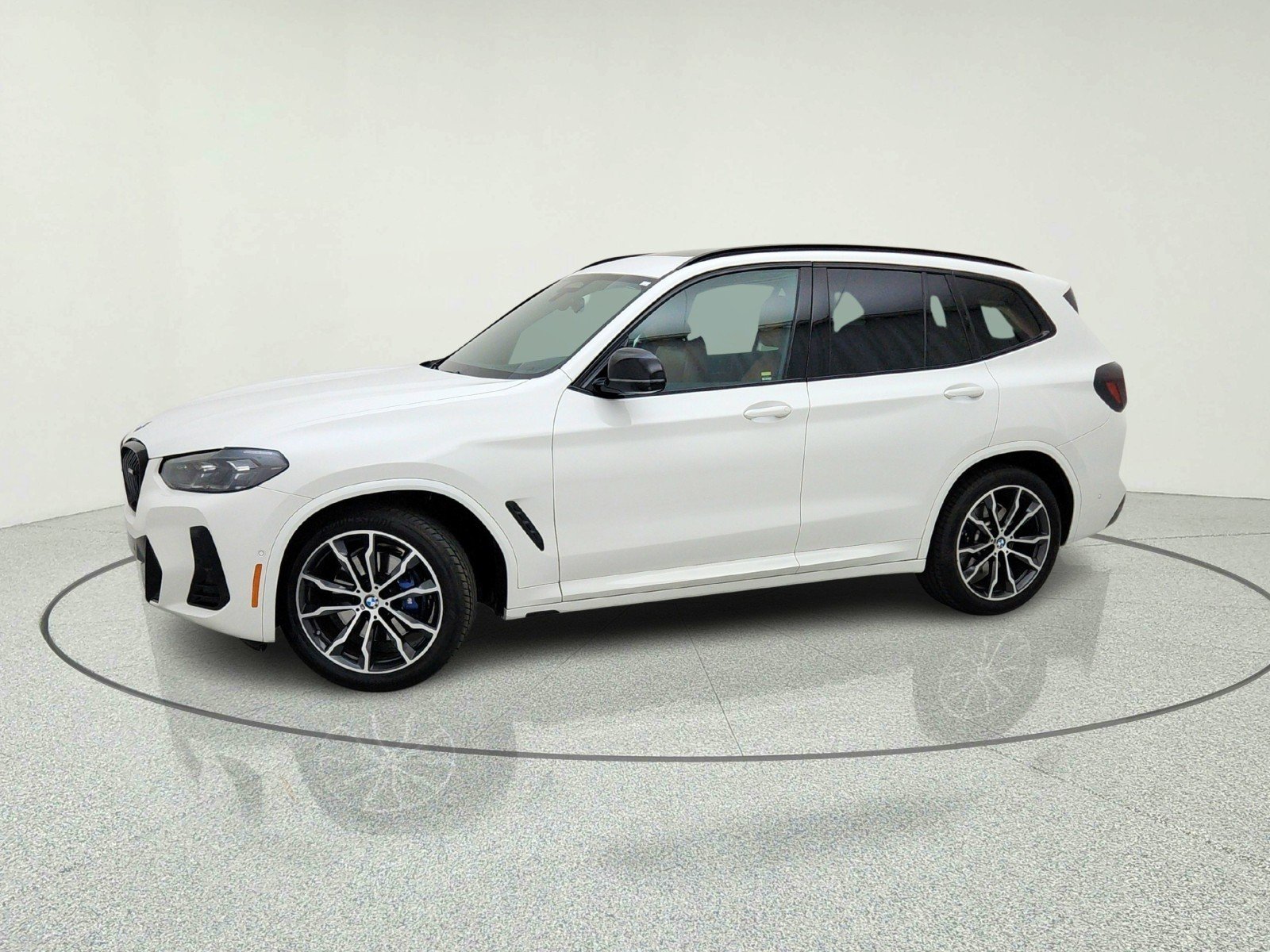 Used 2023 Alpine White BMW M40i image 15