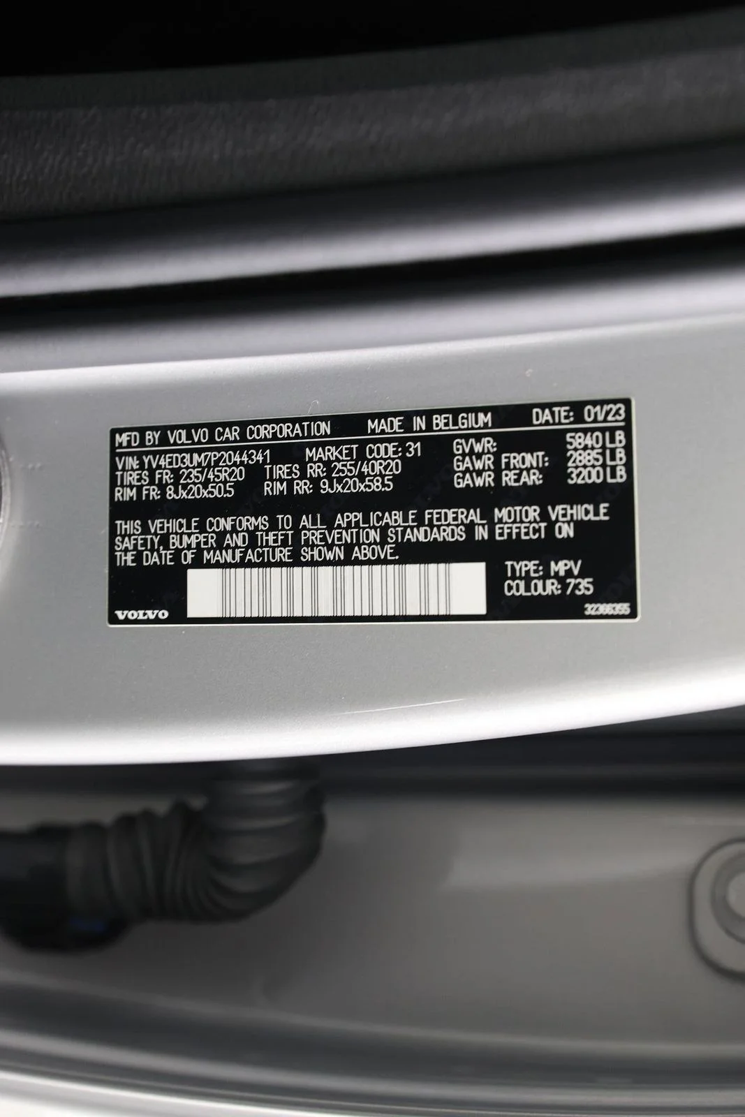 Used 2023 Silver Volvo Ultimate image 16