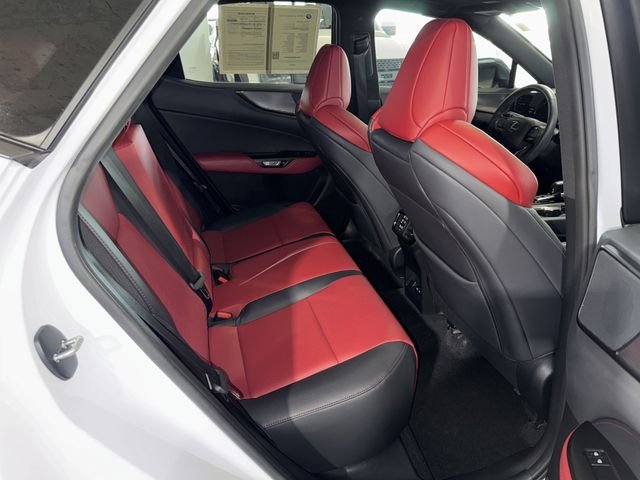 Used 2023 Ultra White Lexus 350 F SPORT Handling image 12