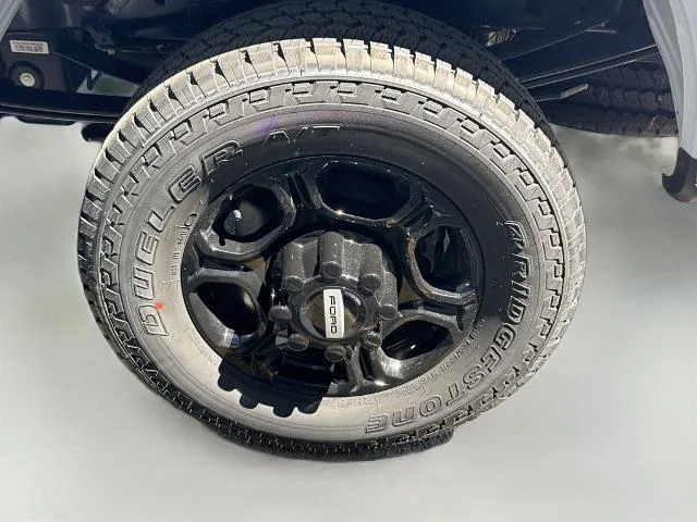 New 2026 Oxford White Ford F-250® XL image 57