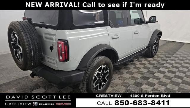 2023 Ford Bronco Outer Banks 4x4's photo