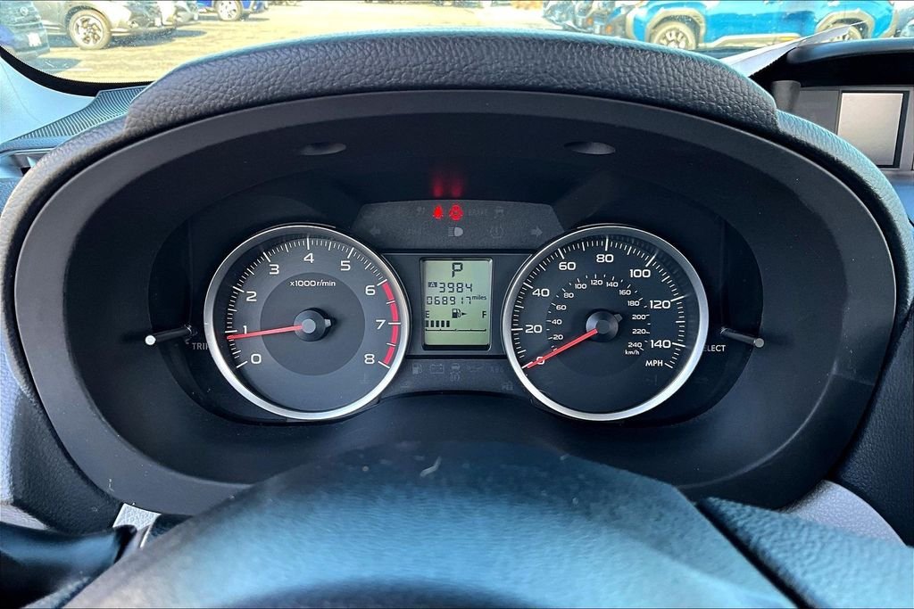 Used 2018 Green Subaru 2.5i Premium image 12