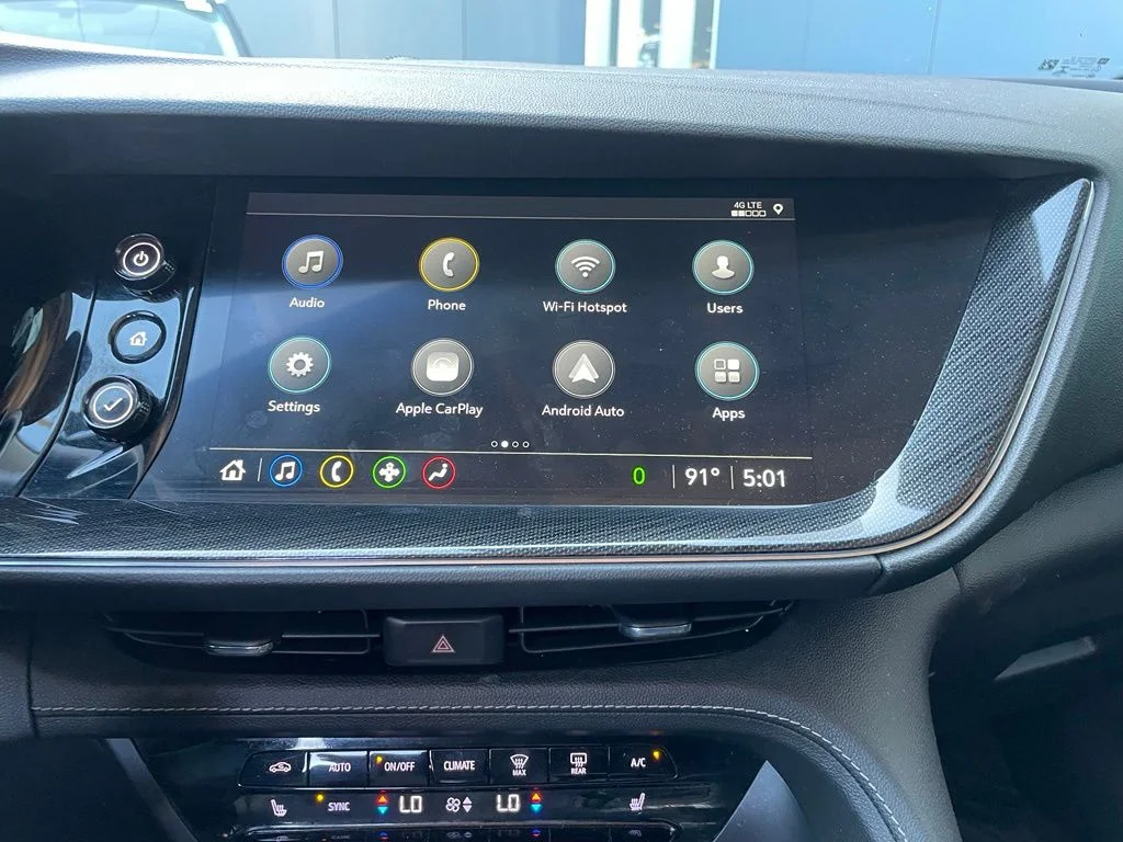 Used 2022 White Buick Preferred image 15