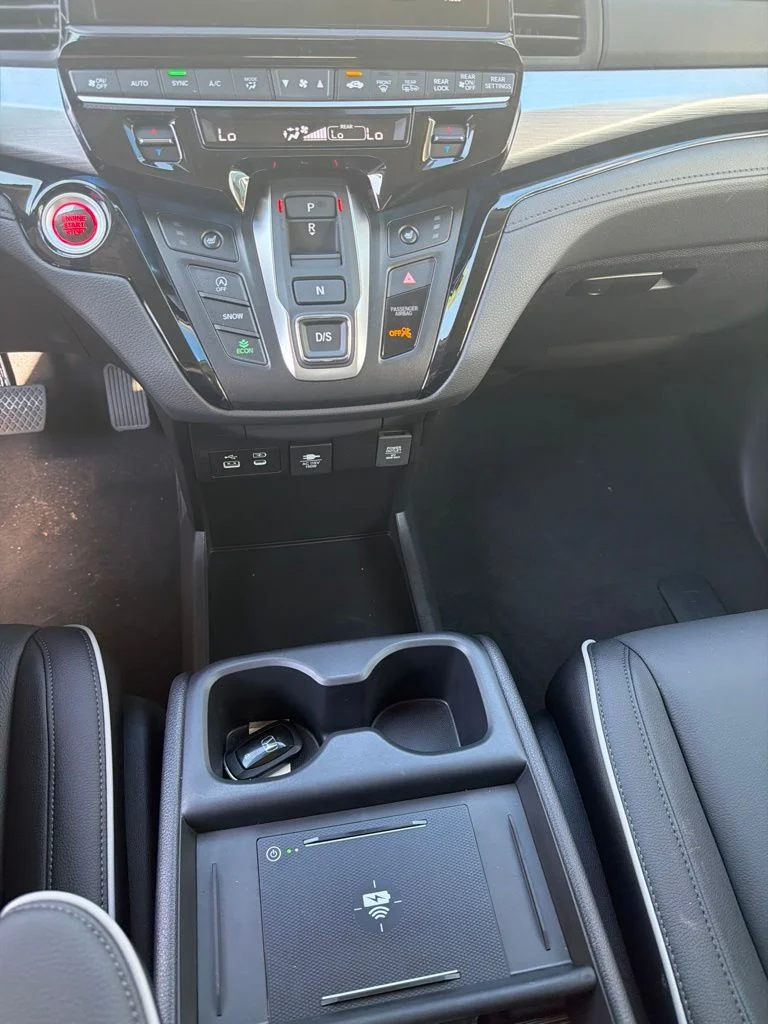 2026 Honda Odyssey Touring - Photo 18