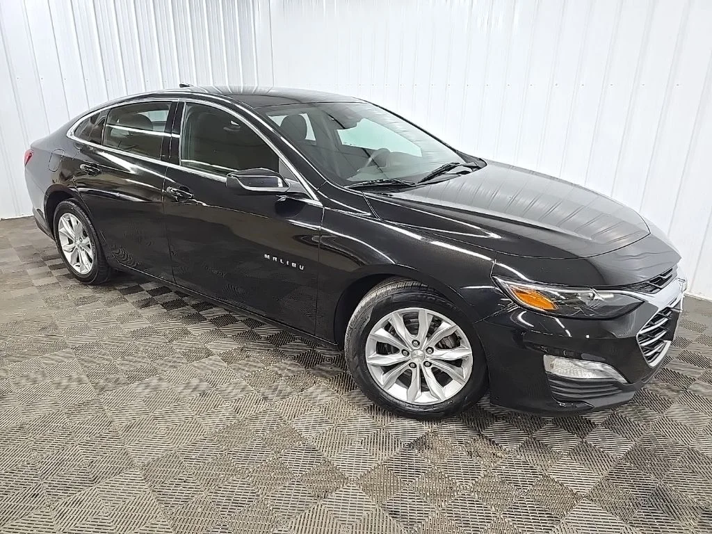 Used 2023 Black Chevrolet LT image 7