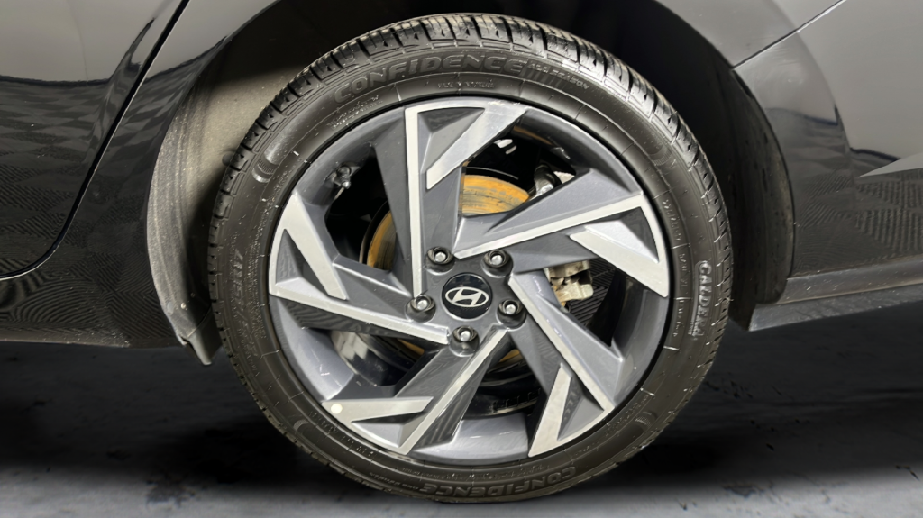 2024 Hyundai Elantra Limited - Photo 42