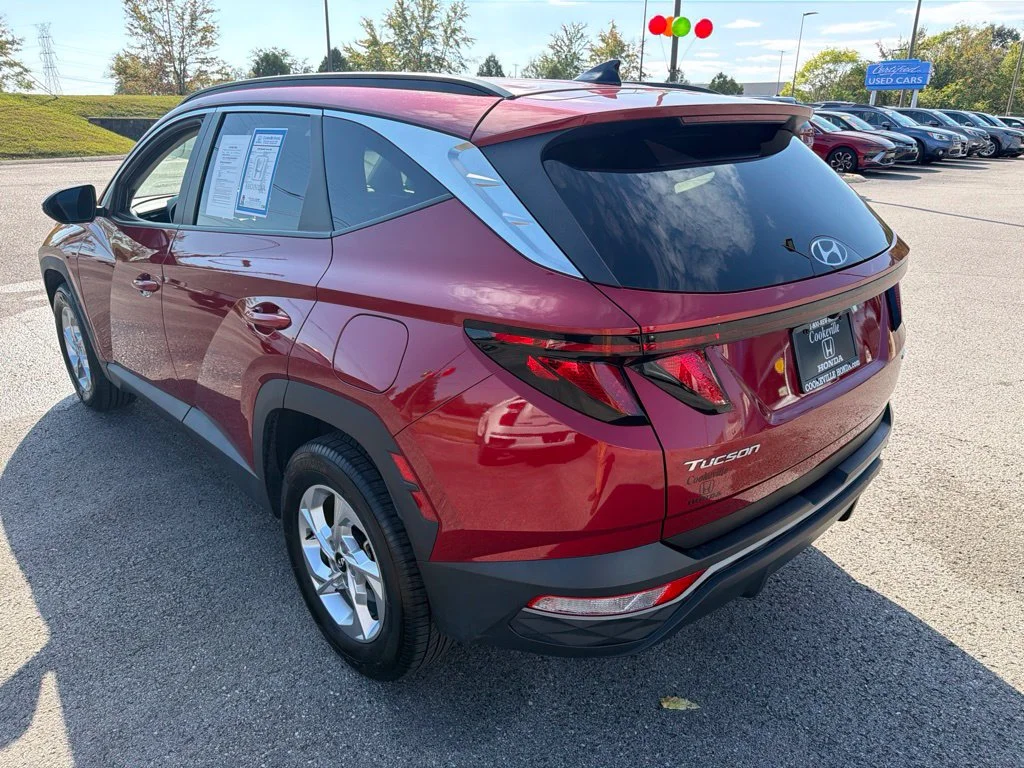 Used 2024 Red Hyundai SEL image 8