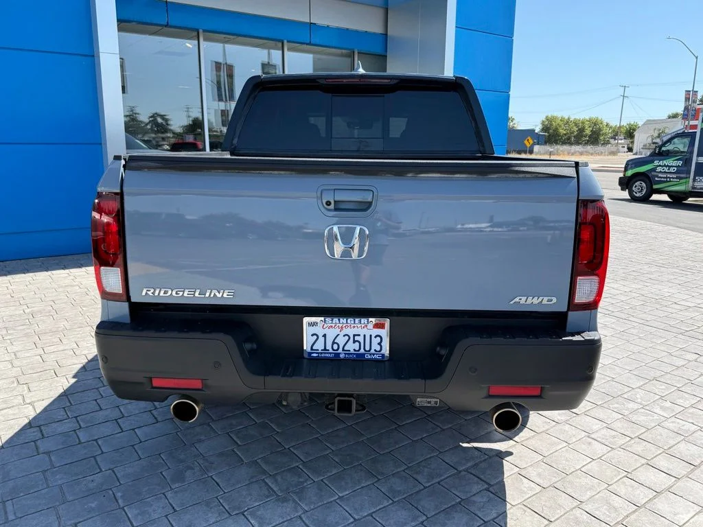 Used 2023 Gray Honda Black Edition image 8