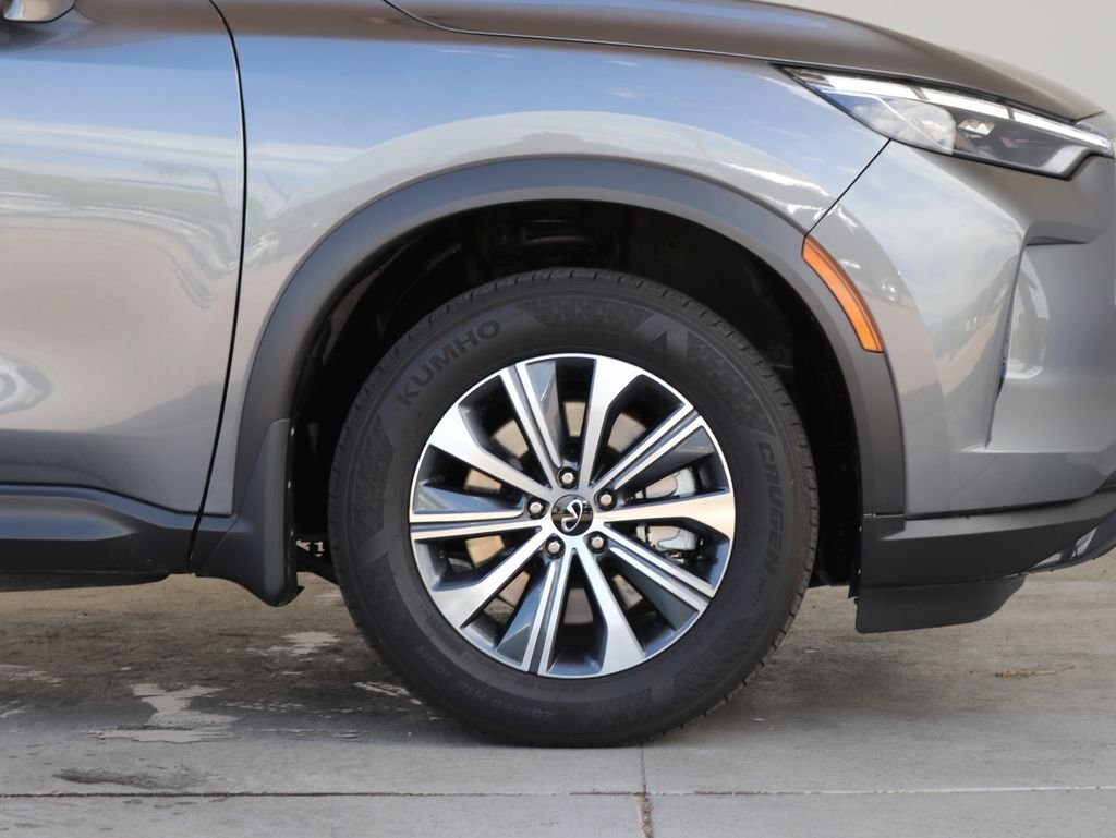 Certified Used 2025 Gray INFINITI PURE image 55