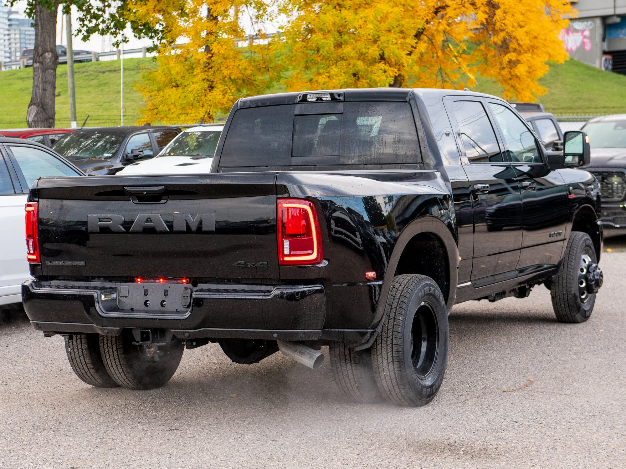 New 2026 Black RAM Laramie Night* Mega Cab 4x4, Max Tow Pkg, Sunroof, Heated/Ventilated Leather image 6