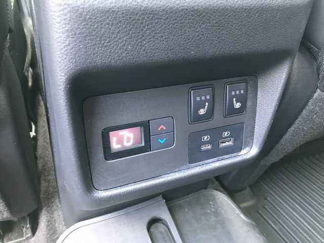Certified Used 2021 Boulder Gray Pearl Nissan Platinum image 26