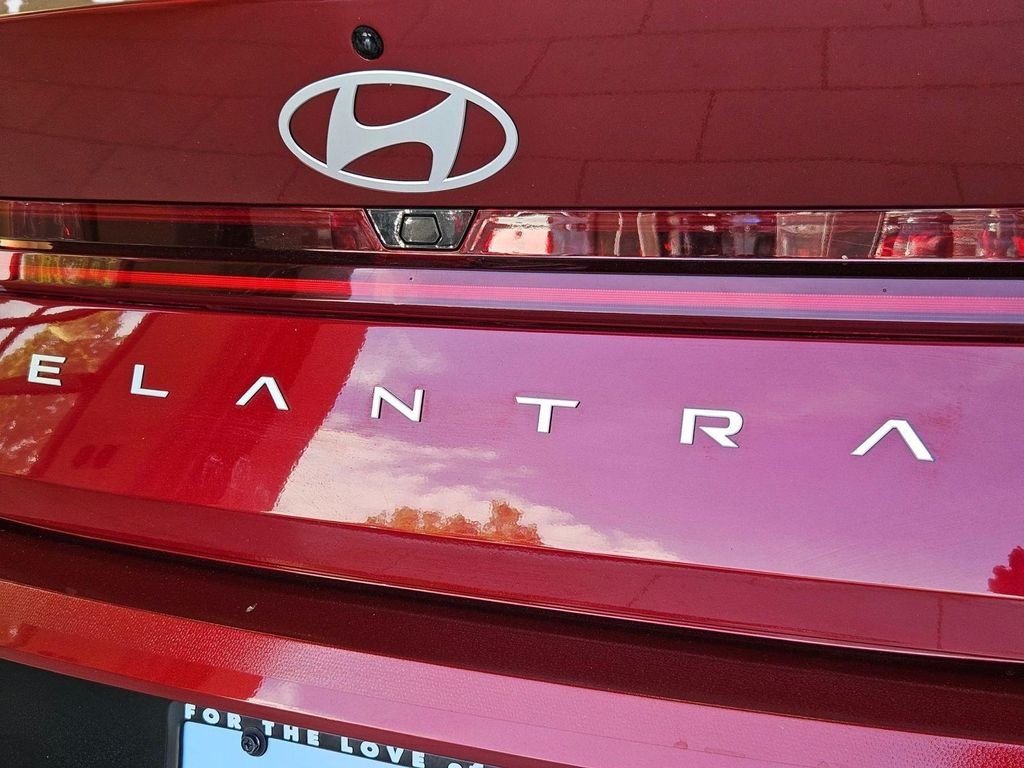 2024 Hyundai Elantra SEL - Photo 27