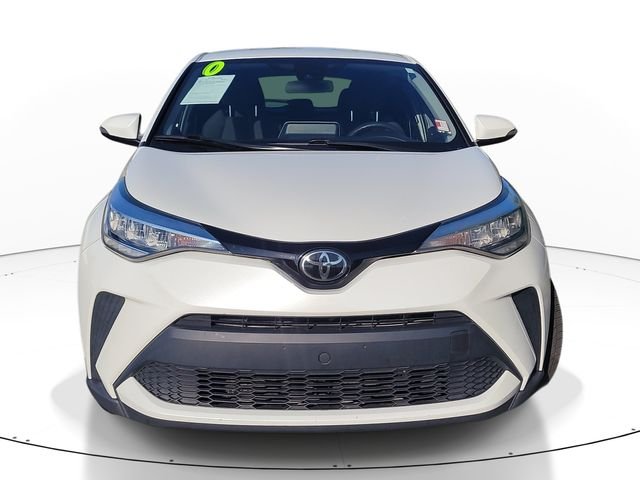 Used 2020 White Toyota LE image 1