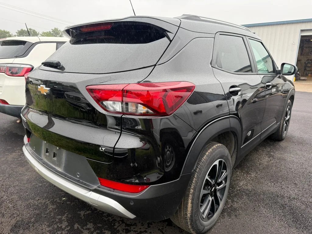 Used 2024 Black Chevrolet LT image 6