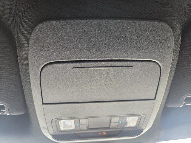Used 2021 Oxford White Ford XL image 19