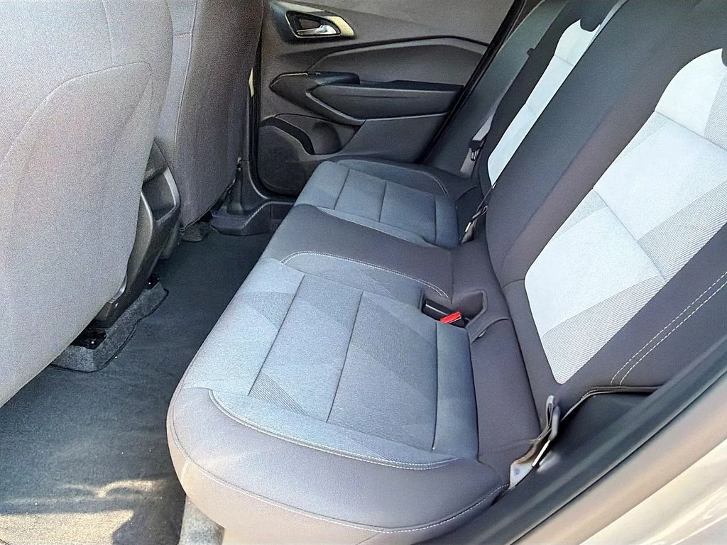 Used 2025 Sterling Gray Metallic Chevrolet 1RS image 30