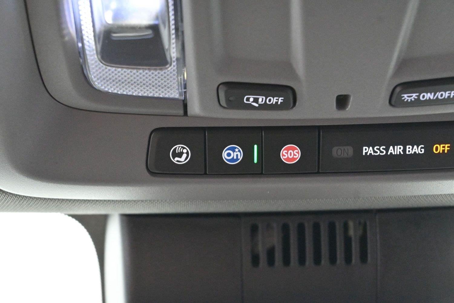 Used 2026 Summit White GMC Pro image 28