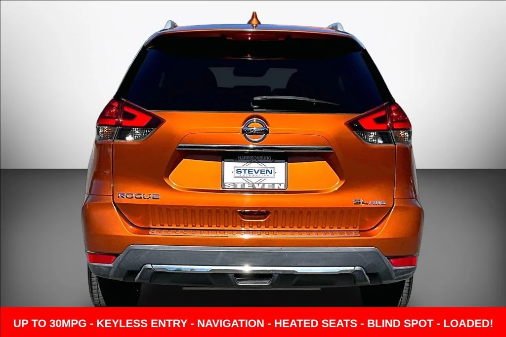 Used 2017 Orange Nissan SL image 5