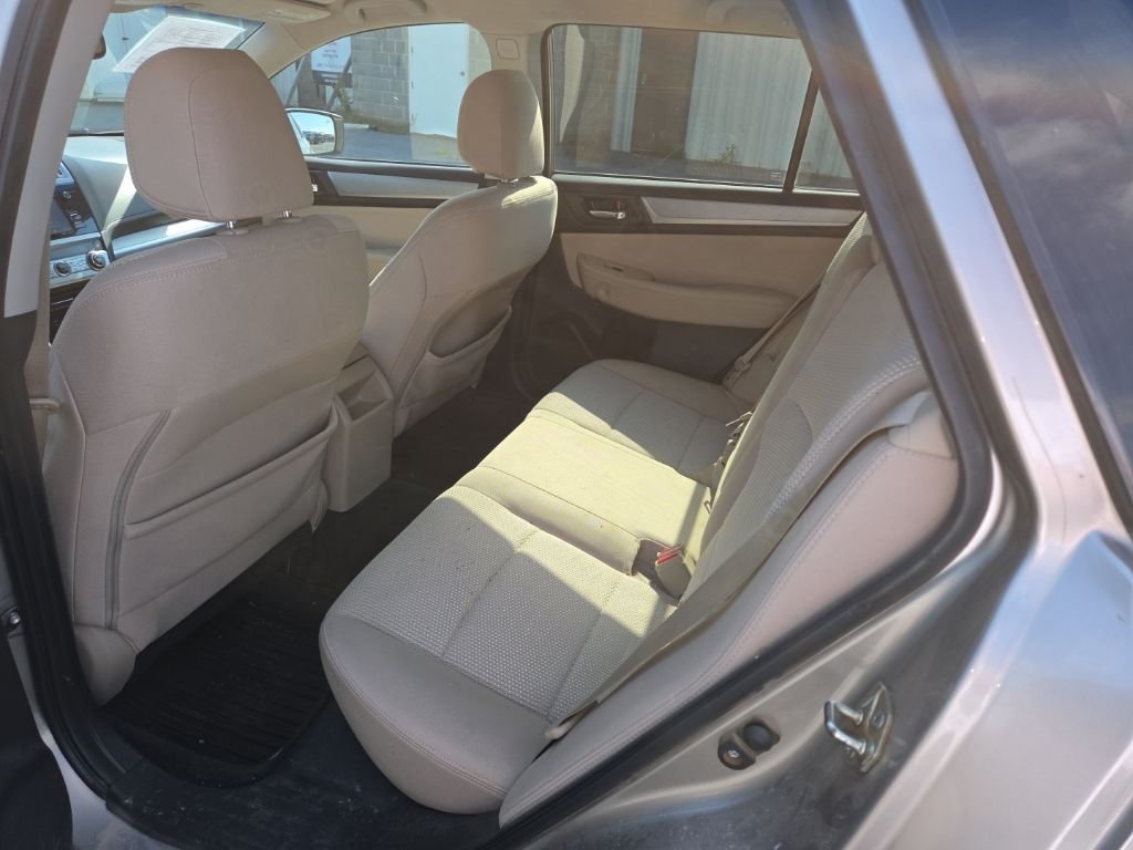Used 2015 Gray Subaru 2.5i Premium image 12