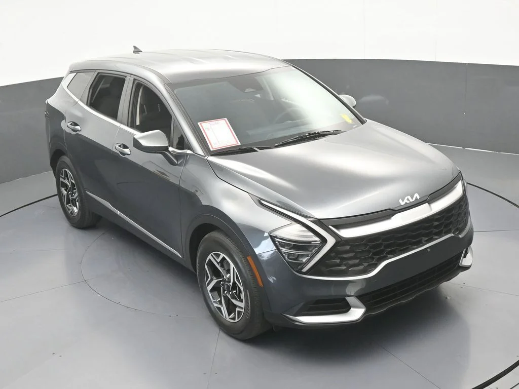 Used 2024 Gravity Gray Kia LX image 47