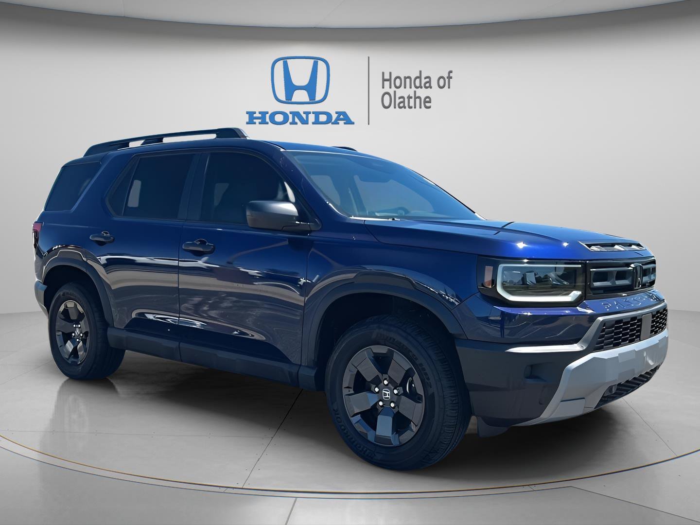 Certified Used 2026 Obsidian Blue Pearl Honda RTL Towing image 24