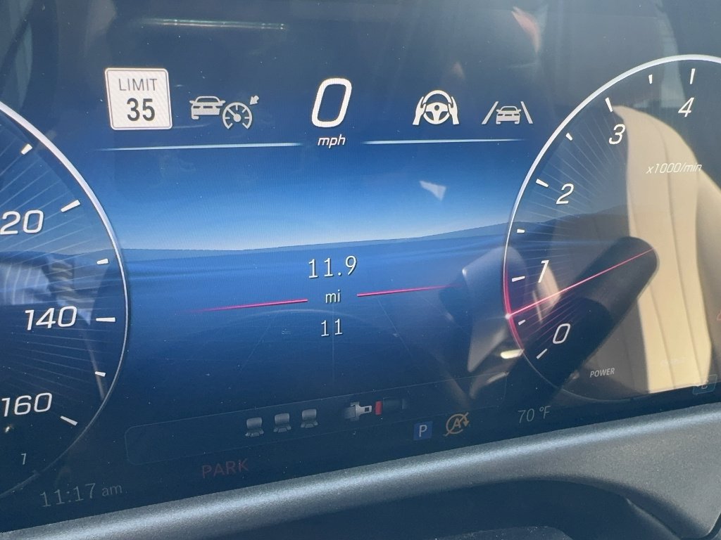 New 2026 Polar White Mercedes-Benz E 450 4MATIC® image 15