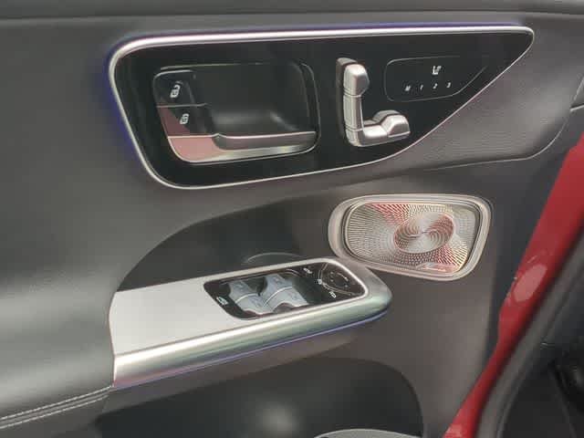 Used 2026 MANUFAKTUR Patagonia Red Metallic Mercedes-Benz GLC 300 image 17