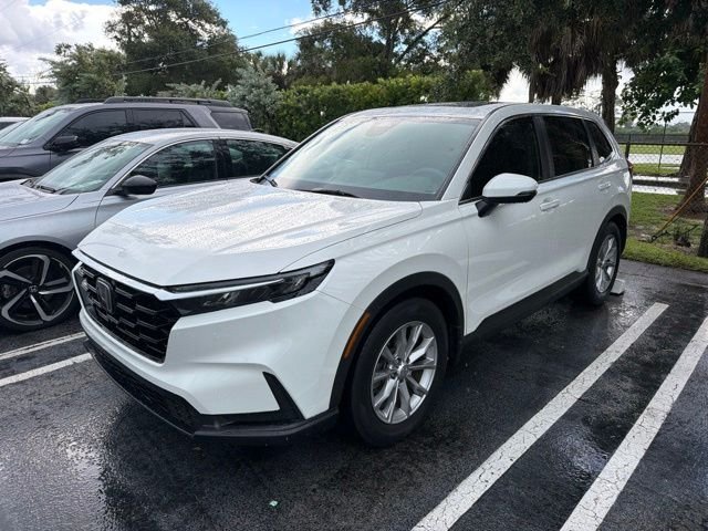 Certified Used 2025 White Honda EX image 1