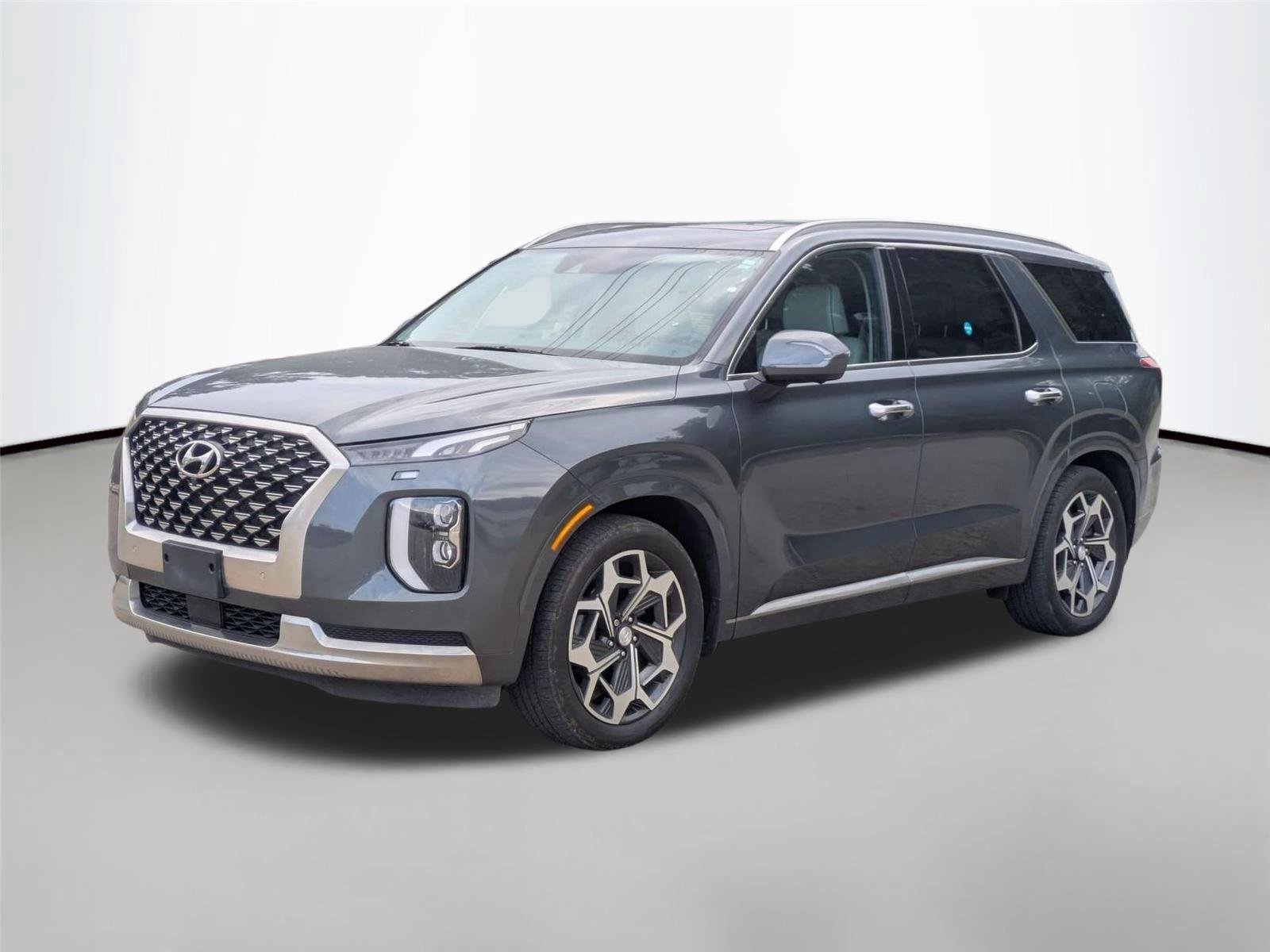 Used 2022  HYUNDAI  image 1