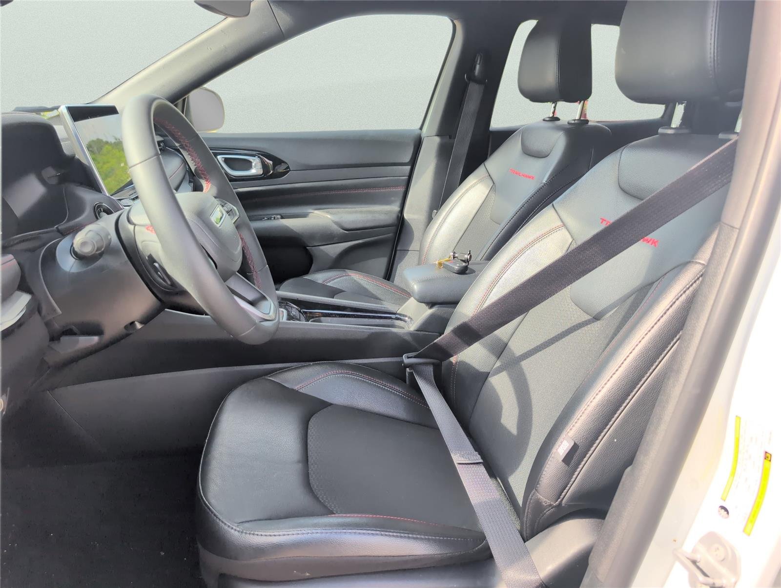 2025 Jeep Compass Trailhawk - Photo 9