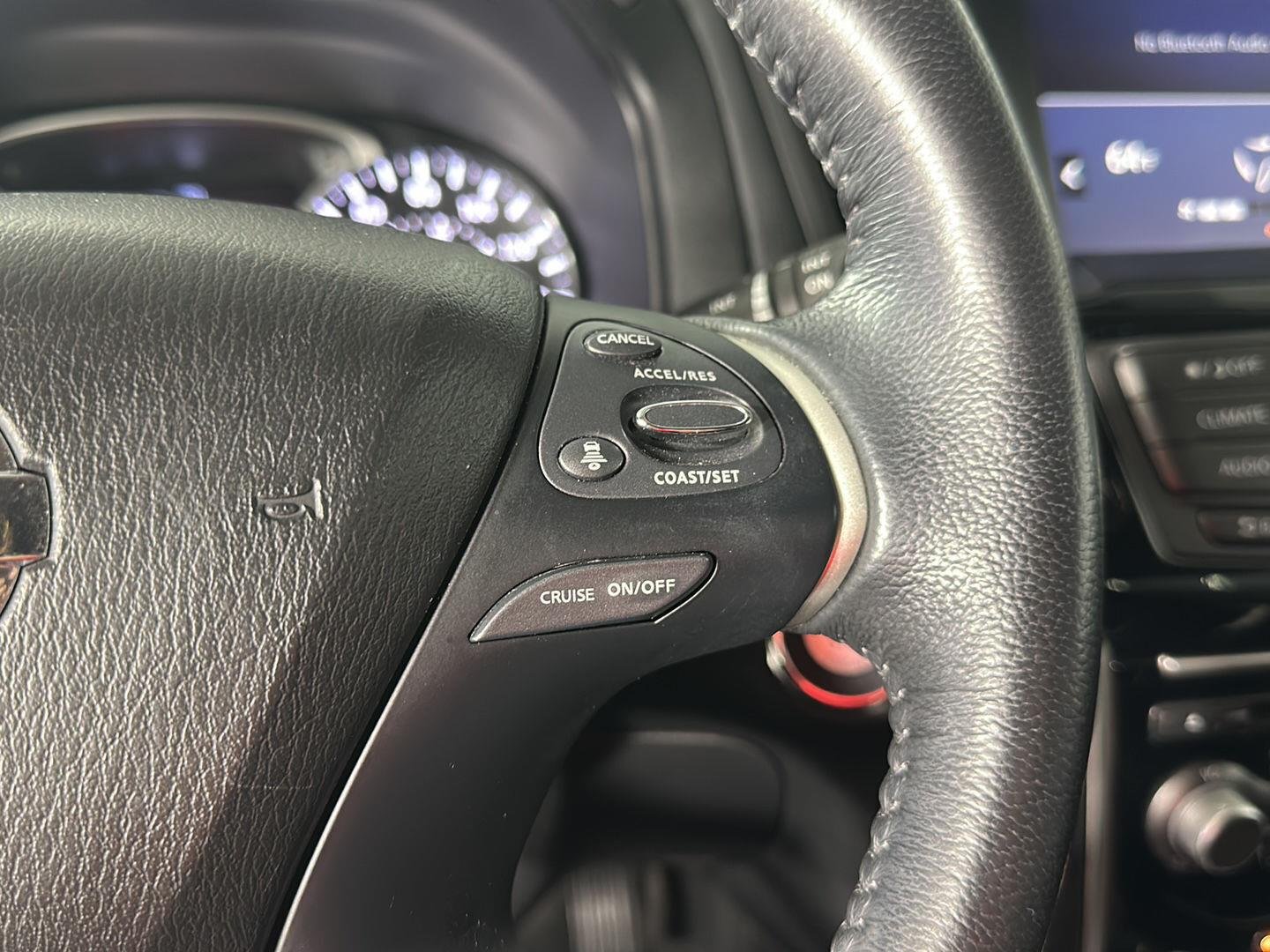 Used 2019 Midnight Pine Metallic Nissan SV image 12