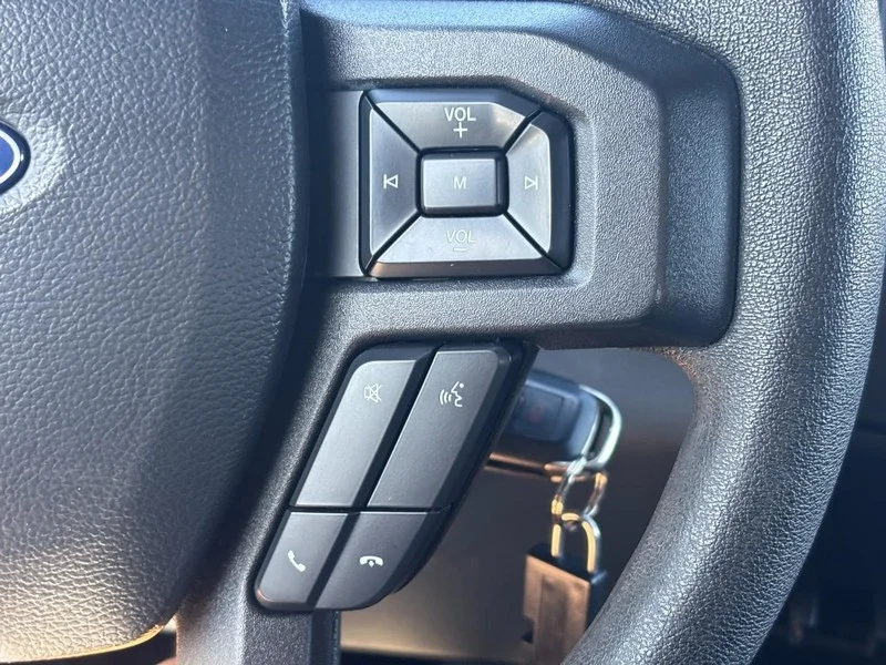 Used 2020 Velocity Blue Metallic Ford XL image 18