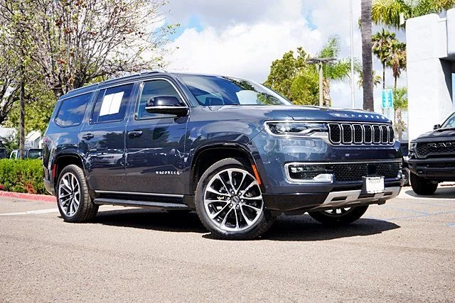 2023 Jeep Wagoneer Series II's photo