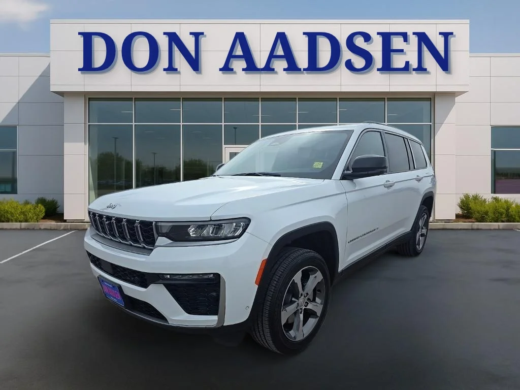New 2026 Bright White Clearcoat Jeep Limited image 3