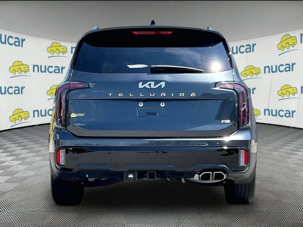 Used 2024 Gray Kia EX X-Line image 5