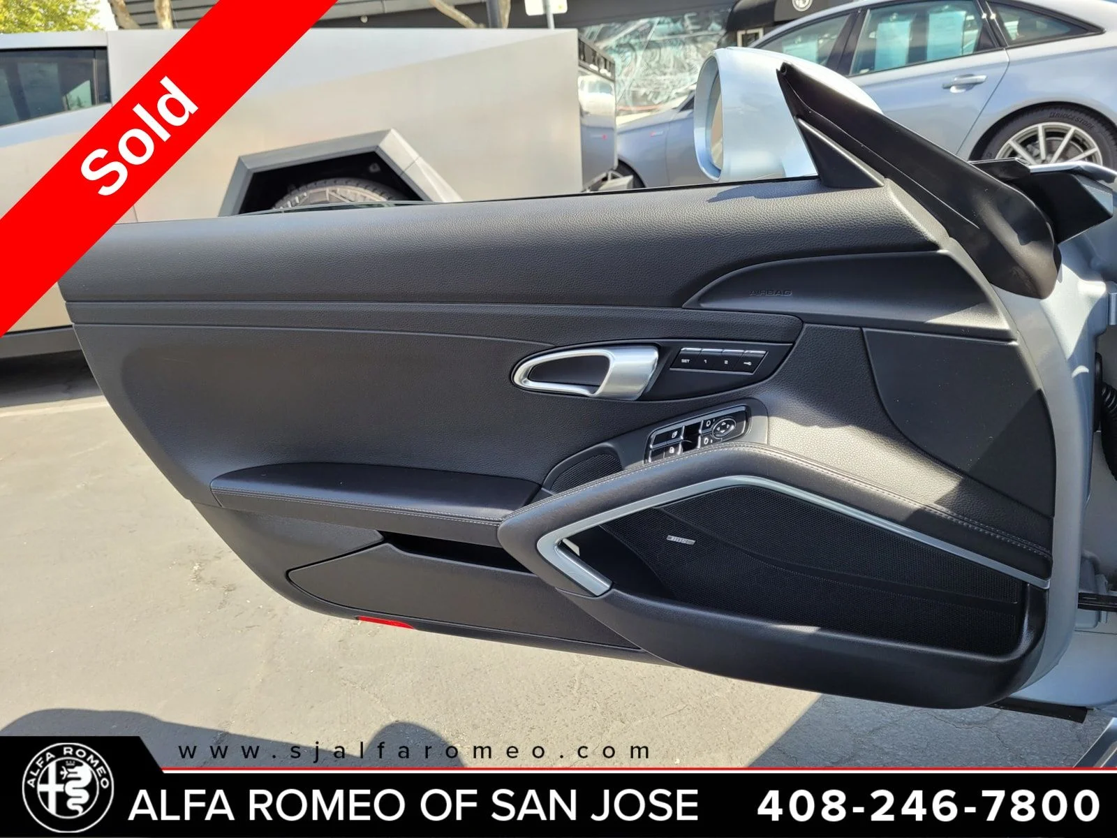 Used 2014 Silver Porsche Carrera S image 10
