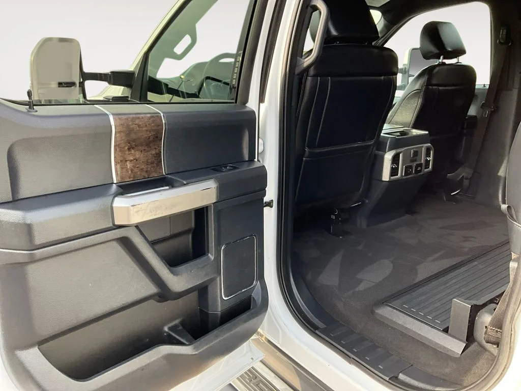 2022 Ford F-350 Super Duty Lariat - Photo 10