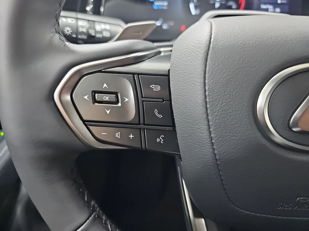New 2026 Caviar Lexus PREMIUM AWD image 16